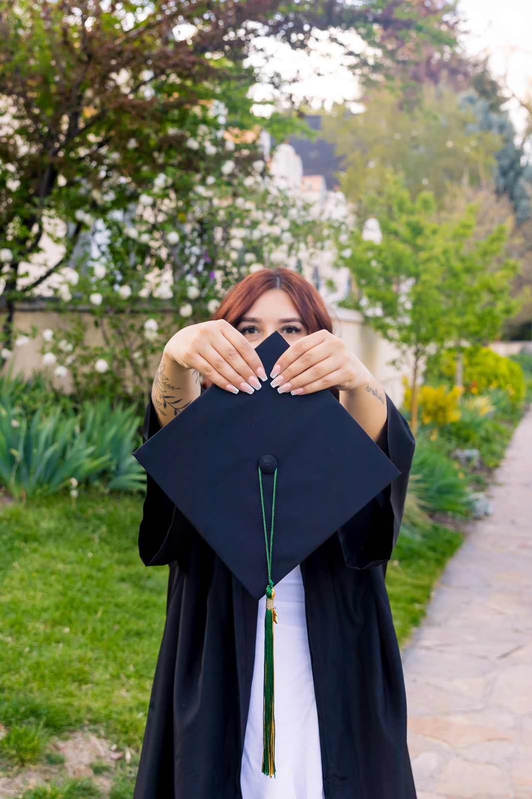 Seniors & Graduates photo hover